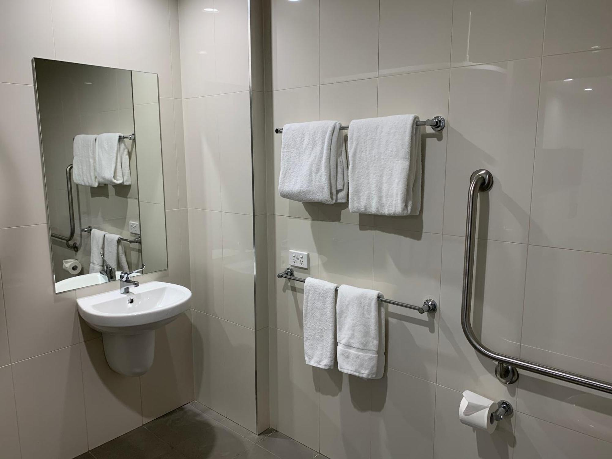 Quest Toowoomba Aparthotel Phòng bức ảnh